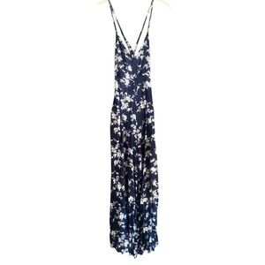 Flying Tomato Sleeveless Blue Floral Wide Leg Jumper. Size Medium.